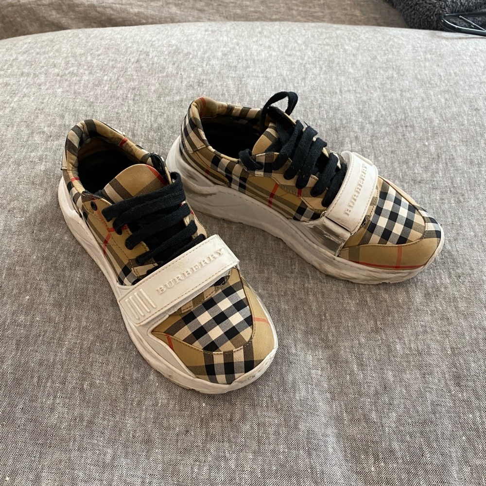 Burberry Regis Vintage Check Platform Sneakers - Picture 4 of 7